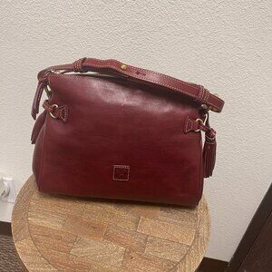 Dooney & Bourke Medium Florentine Leather Zip Hobo Bordeaux *AS-IS*